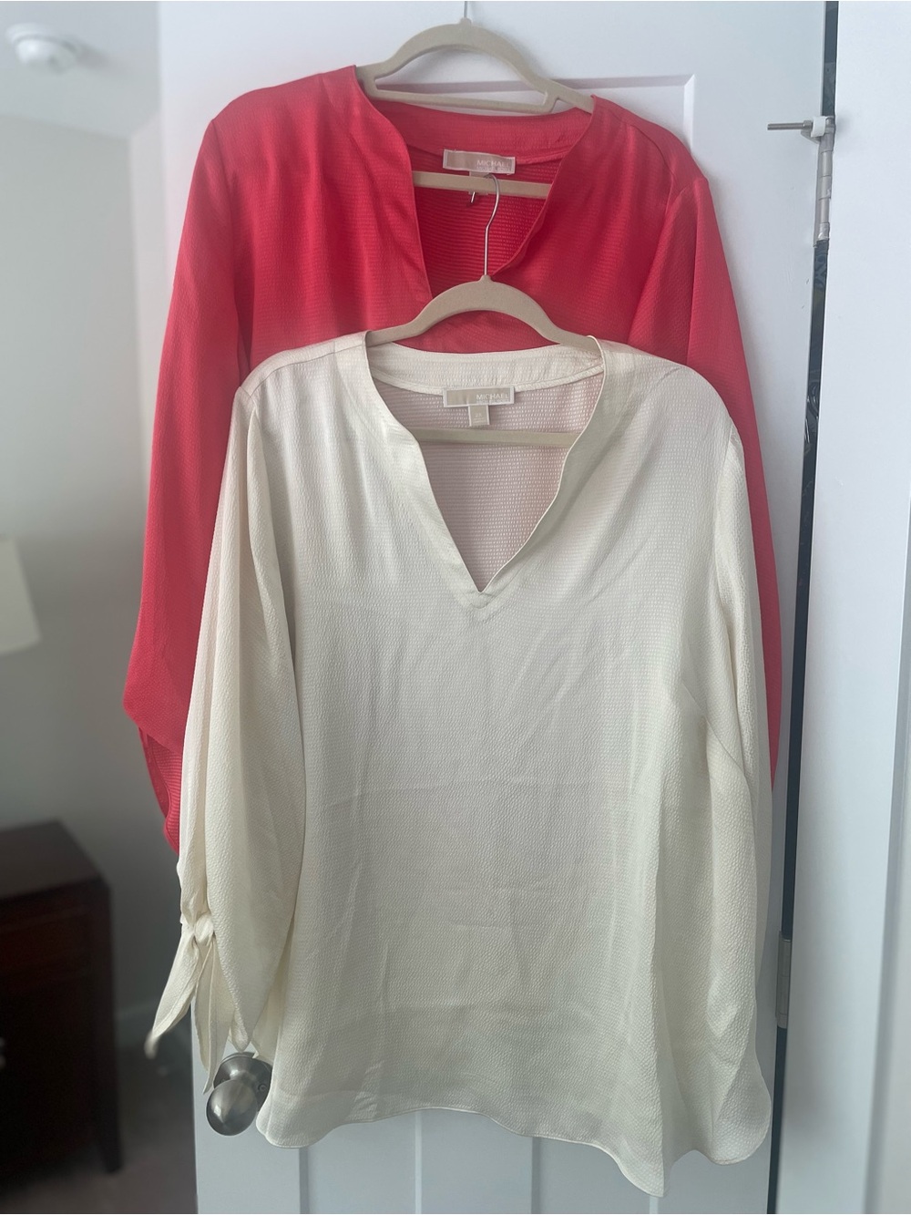 Vince Camuto Cream & Coral Long Sleeve Blouse Set